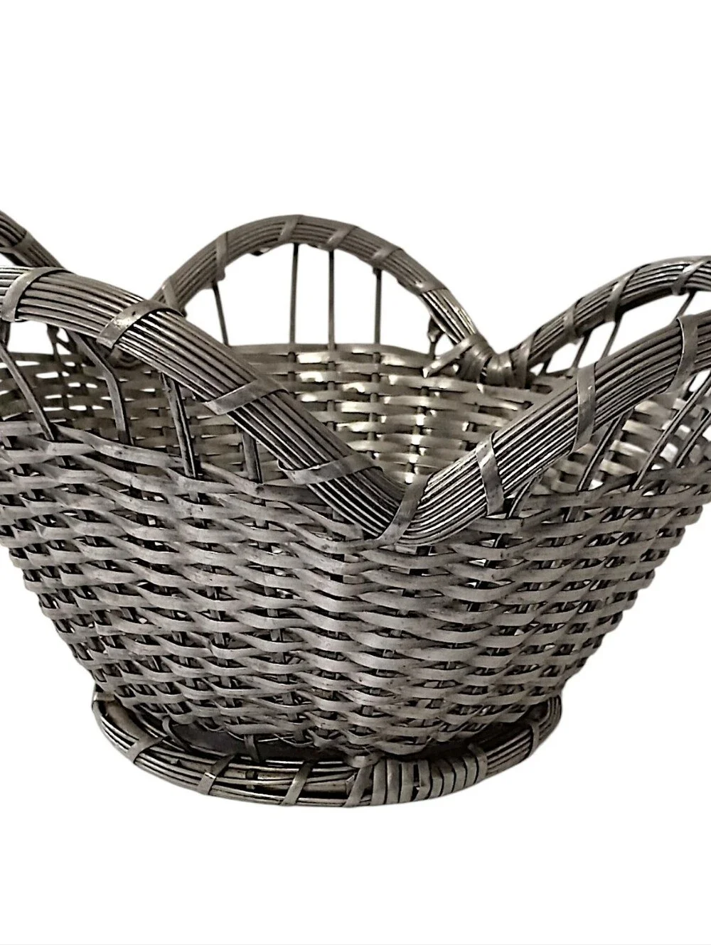 French‎ Woven Wire Basket Vintage Silver Tone Scalloped Edge Farmhouse Country